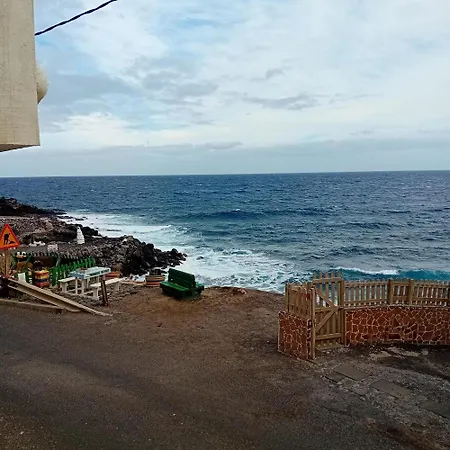 Tranquilidad Frente Al Mar Güímar