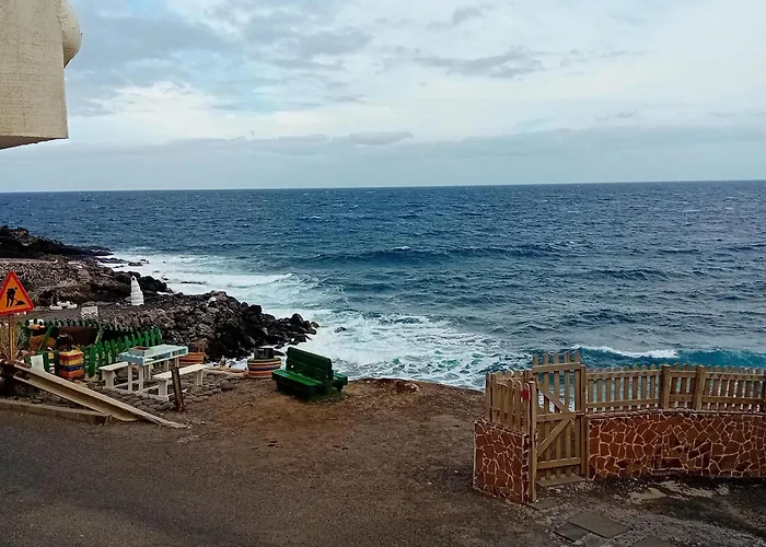 Tranquilidad Frente Al Mar Guimar